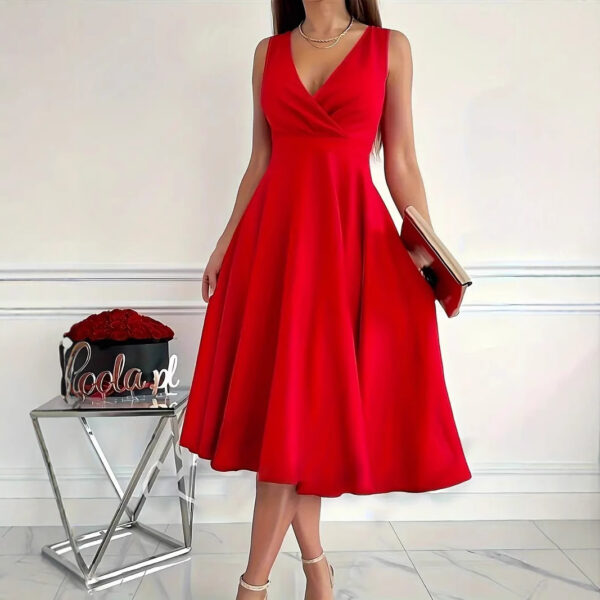 Simple Solid Color Casual Sleeveless Diagonal Collar Vest Dress - Image 4