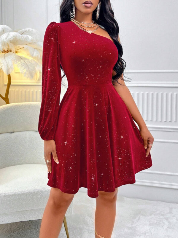 Oblique Shoulder Velvet Solid Color Short Dress - Image 8