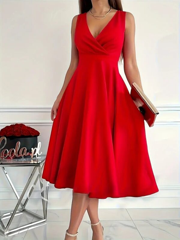 Simple Solid Color Casual Sleeveless Diagonal Collar Vest Dress - Image 2
