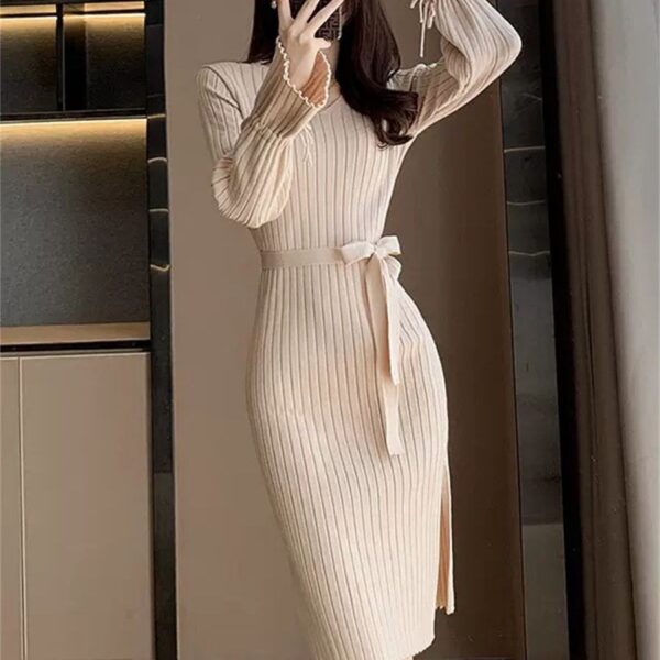 Bell Sleeve Solid Color Knitted Dress Autumn And Winter - Image 2