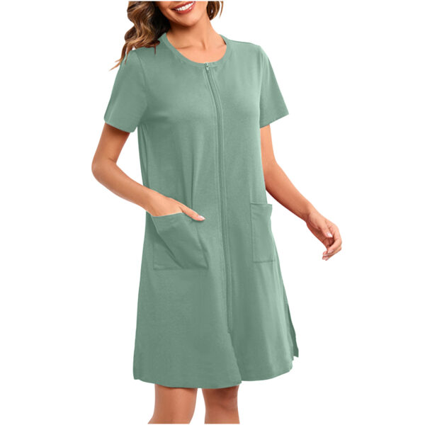 Loose Short-sleeved Plus Size Robe - Image 2