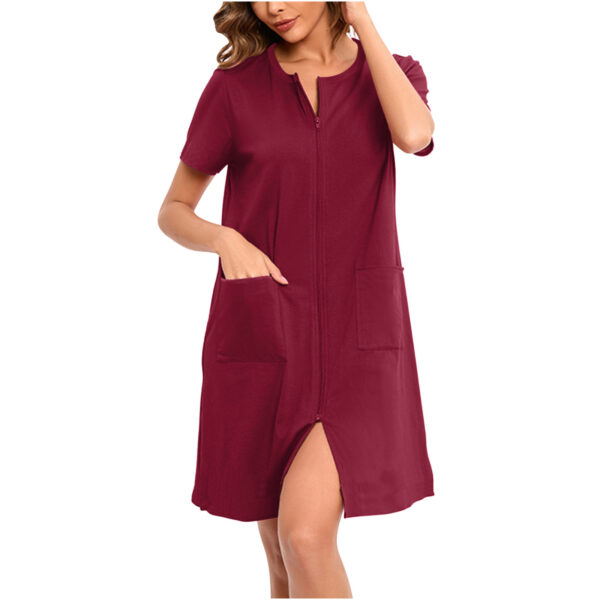 Loose Short-sleeved Plus Size Robe - Image 5