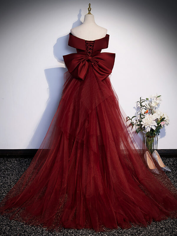 Fish Tail Toast Dress Bride Girl - Image 3