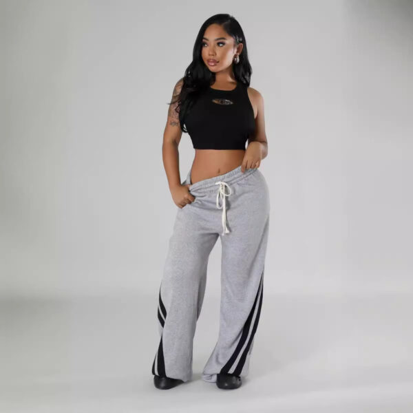 Versatile Contrast Color Diagonal Striped Waist-tight Sweatpants - Image 2
