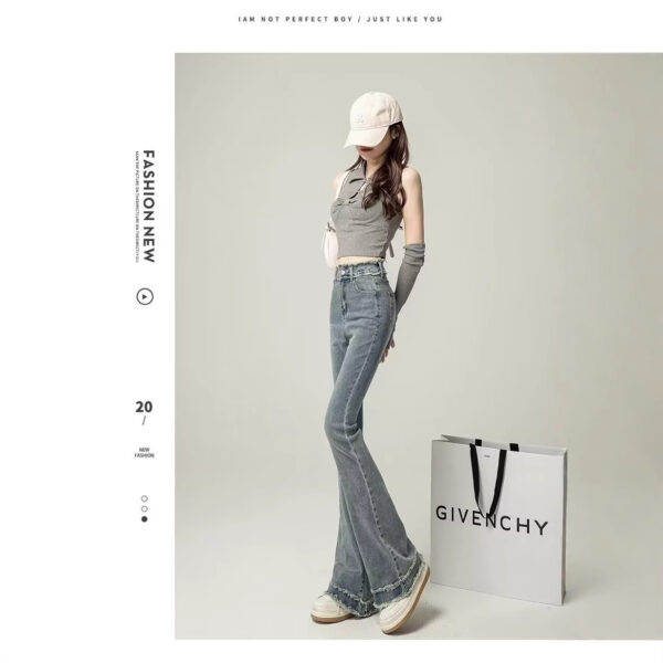 Retro Light Color Slightly Flared Jeans - Image 4