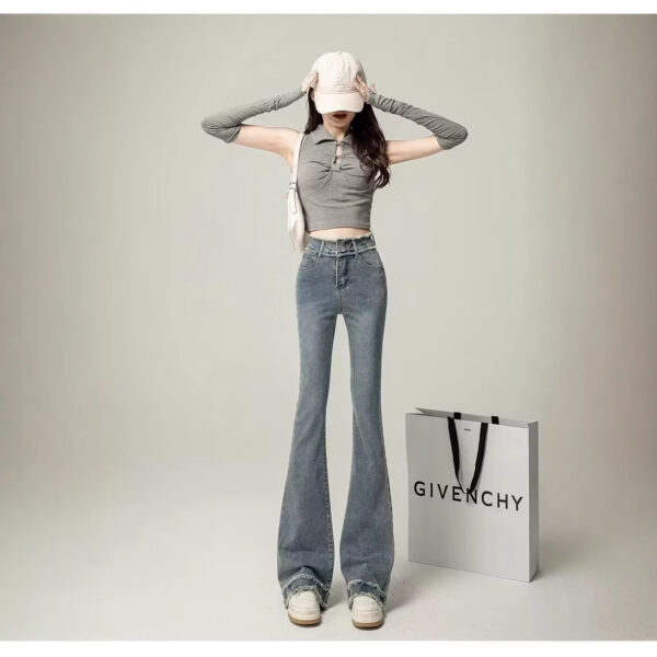 Retro Light Color Slightly Flared Jeans - Image 3