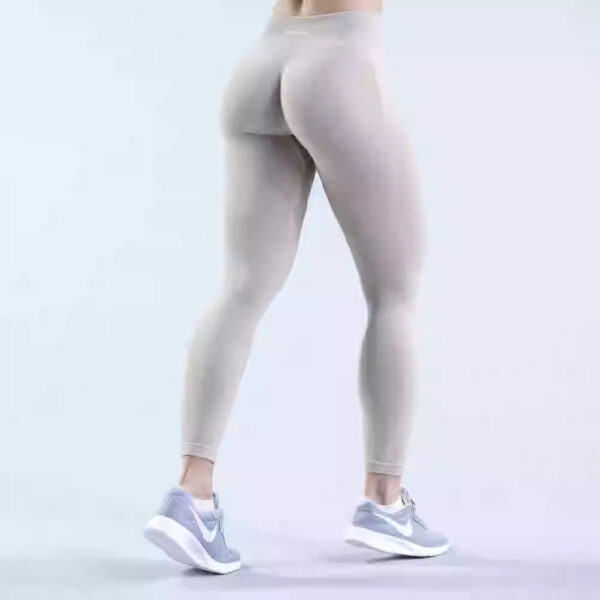 Three-stage Hip Lifting Seamless Low Waist Yoga Trousers Fitness - Image 7