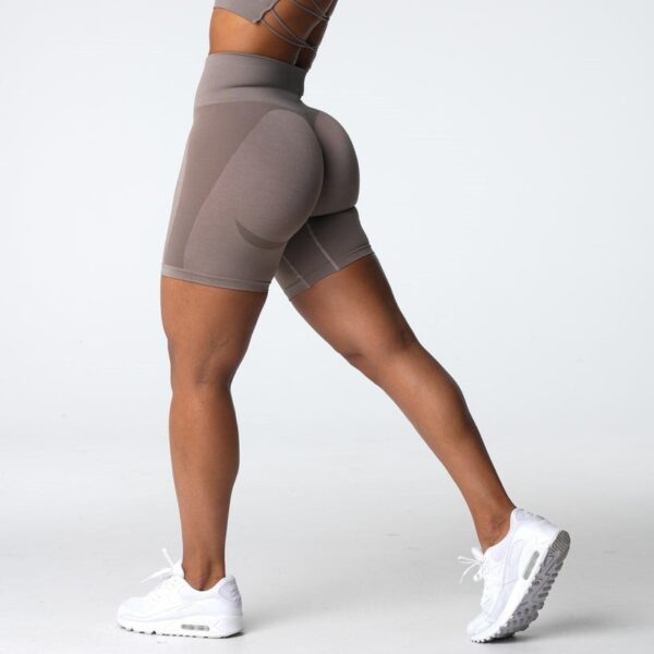 Gluteal Muscle Line Hip Raise Skinny Seamless Shorts Fitness Yoga Shorts - Image 3